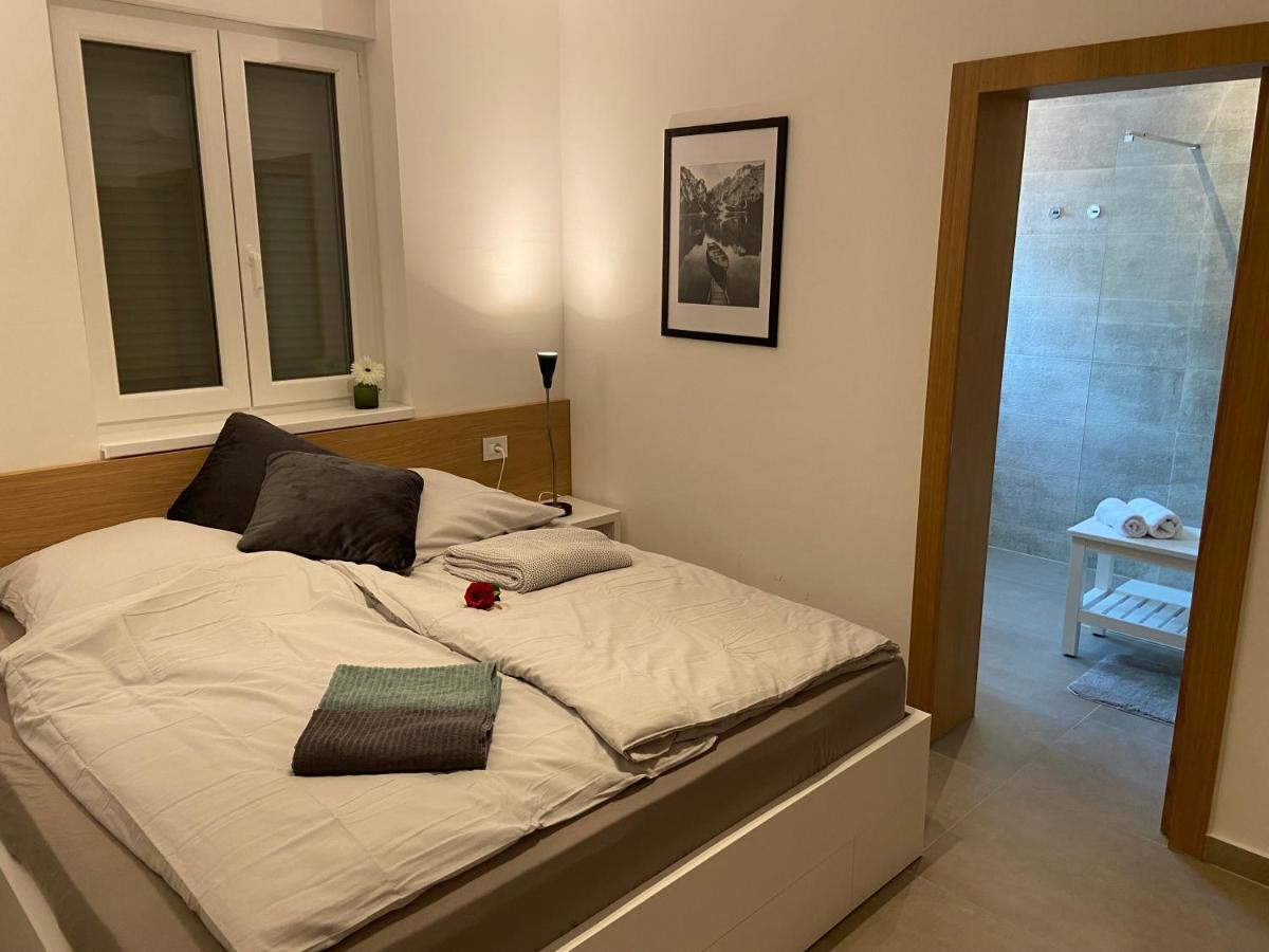 Apartment Lucie Plomin Eksteriør billede